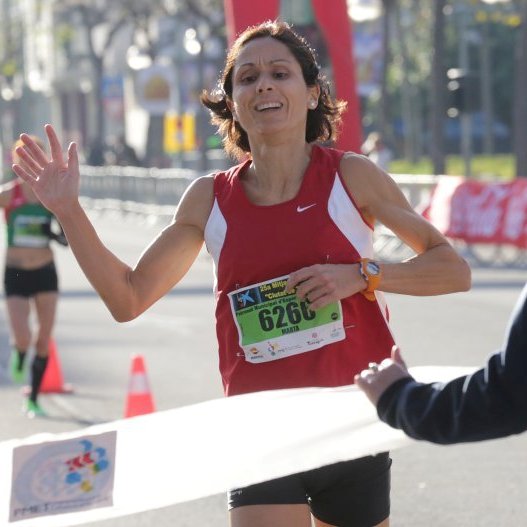 Marta Camps gana los 10km de la media de Tgna (18/12/16)