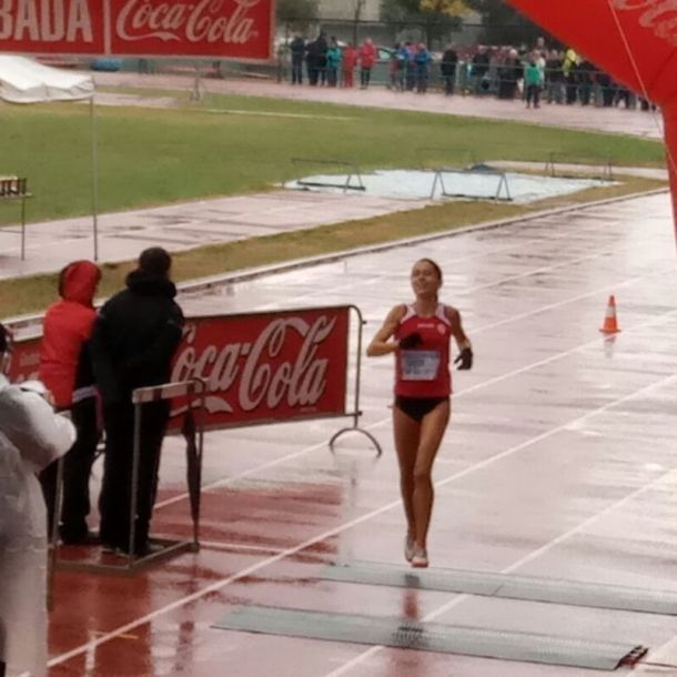 Marta Camps gana el Cros de Granollers de 4500m (04/12/2016)